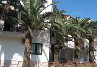 Studio Apartments 6 Palmi has Balcony rooms