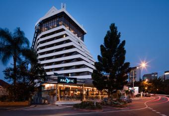 Pacific Hotel Brisbane has Balcony rooms