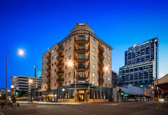 Quest West End has Balcony rooms