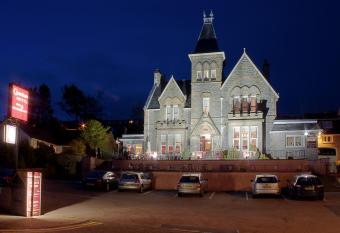 Cruachan Hotel allows 18 year olds to book a room