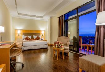 Ramada Addis, Addis Ababa allows 18 year olds to book a room