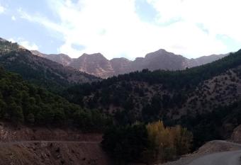 Riad Vall  e Verte Asni has Balcony rooms