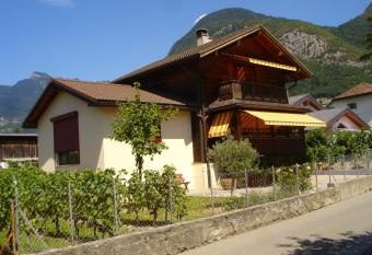 BnB Le Relais du Ch  teau allows 18 year olds to book a room