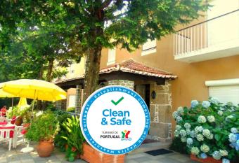 Corredoura Garden allows 18 year olds to book a room