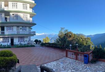 Dungmali Heritage Resort has Smoking/Balcony rooms