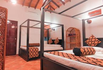 Nu-Vin Beach Hotel has Balcony rooms