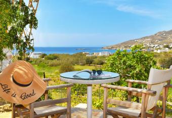 Good Life Greece Eco Villas has Balcony rooms