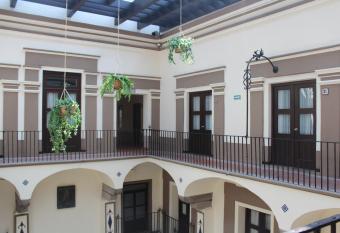 Hotel Gala allows 18 year olds to book a room