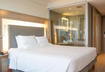 Novotel RJ Porto Atlantico has Smoking rooms