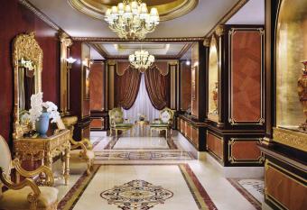 M  venpick Hotel City Star Jeddah allows 18 year olds to book a room