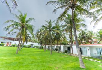 Shelter Beach Resort allows 18 year olds to book a room