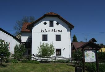 Villa Maya allows 18 year olds to book a room