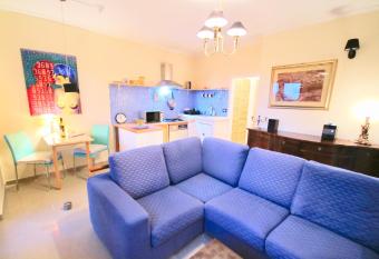 Dunja Apartments has Balcony rooms