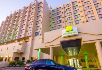 Holiday Inn - Harare, an IHG Hotel has Smoking rooms