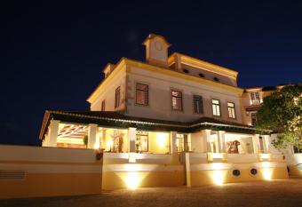 Hotel Lusitano has Balcony rooms