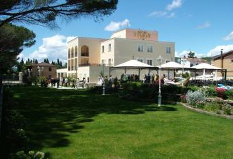 Hotel Holiday Sul Lago has Balcony rooms