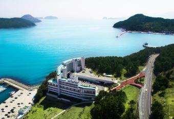 Hotel Riviera Geoje has Balcony rooms