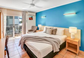 Coral Tree Inn has Balcony rooms