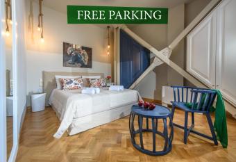 Candia Suites & Rooms allows 18 year olds to book a room