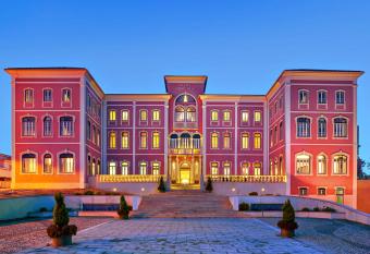 Monte Real - Hotel, Termas & Spa has Balcony rooms