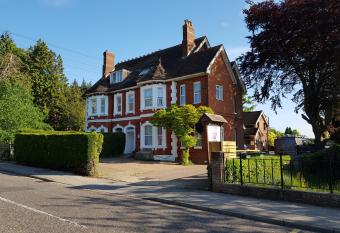 Anand Lodge has Balcony rooms