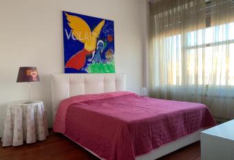 Corso Umberto Venue has Smoking rooms