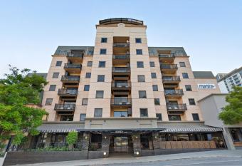 Mantra on Hay Perth has Balcony rooms