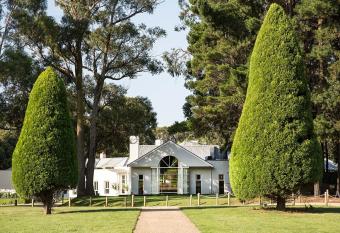 Lancemore Lindenderry Red Hill allows 18 year olds to book a room