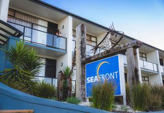 Kangaroo Island Seafront has Balcony rooms