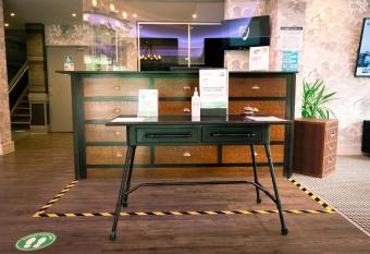 ibis Styles Birmingham Hagley Road allows 18 year olds to book a room