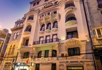 Hotel Carpati Imparatul Romanilor has Balcony rooms