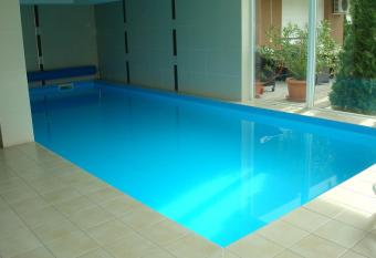 Honey Wellness Apartman has Balcony rooms