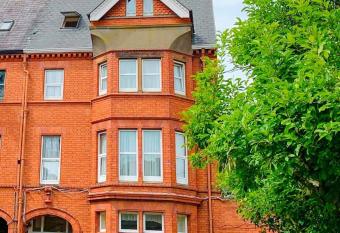 Redclyffe Guesthouse allows 18 year olds to book a room