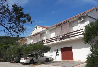 Apartments Irena has Balcony rooms