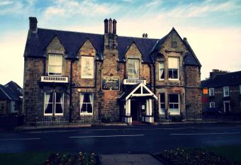 Chapel Cross Guesthouse allows 18 year olds to book a room