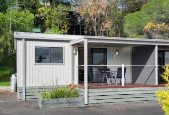 Discovery Parks - Geelong has Balcony rooms