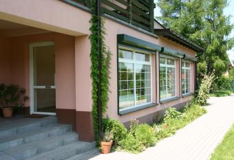 W Starym Ogrodnictwie has Balcony rooms