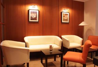 Hotel Made inn Faro allows 18 year olds to book a room