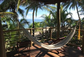 Playa Pikua Ecolodge has Smoking/Balcony rooms