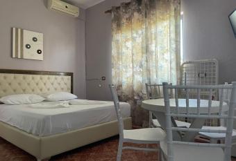 Aragosta Shengjin 2 has Balcony rooms