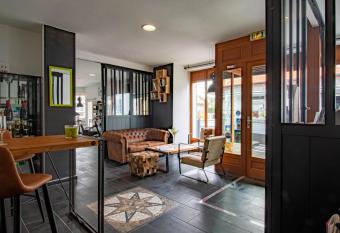 La marine D opale has Balcony rooms