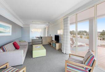 Crowne Plaza Terrigal Pacific, an IHG Hotel allows 18 year olds to book a room