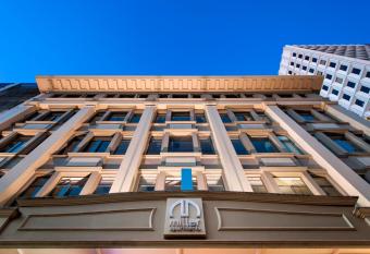 Miller Apartments has Balcony rooms