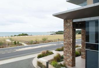 Wyndham Resort Torquay has Balcony rooms