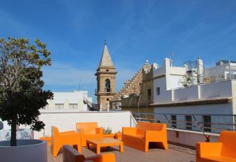 Apartamentos Maier allows 18 year olds to book a room