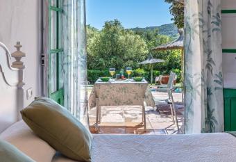 Hotel-Apart CORTIJO LAS PI  AS has Balcony rooms