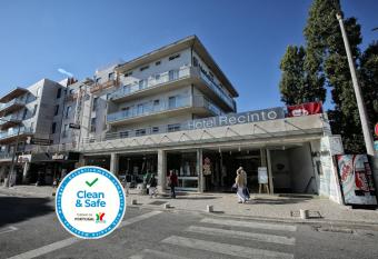 Hotel Recinto has Balcony rooms