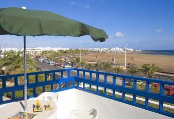 Apartamentos Club Pocillos has Balcony rooms