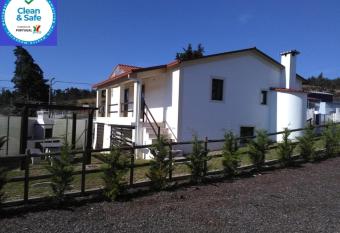 Sic   In and Out has Balcony rooms