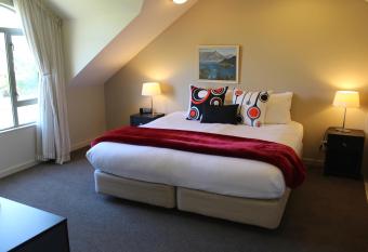 Vintners Retreat has Balcony rooms